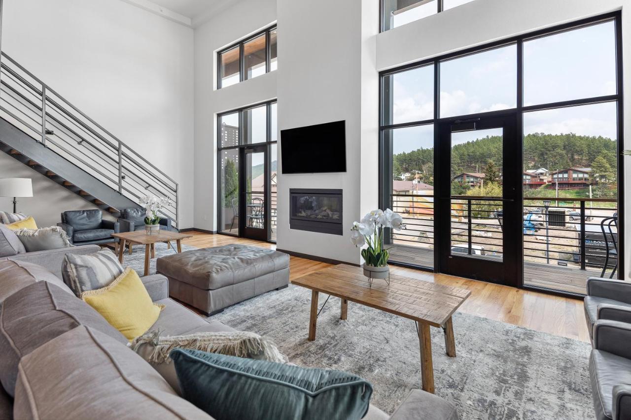 Mcgregor & Main - Luxury Lofts Apartment Hill City Exterior photo